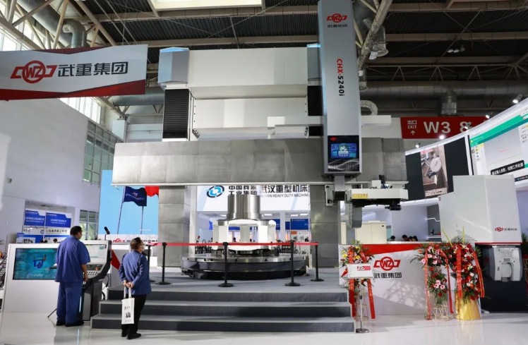 裝上了“智慧大腦” 武重集團智能重型機床正式發(fā)布