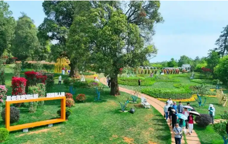 市集煙火 境外奇遇 “五一”旅游市場(chǎng)多點(diǎn)開(kāi)花