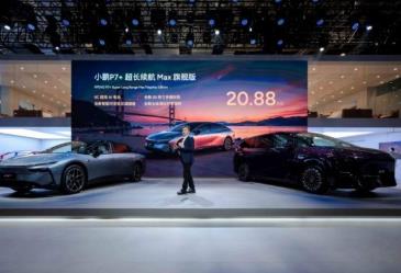 “鏈”上用戶：從線上到線下，車企為“漲粉”全力以赴