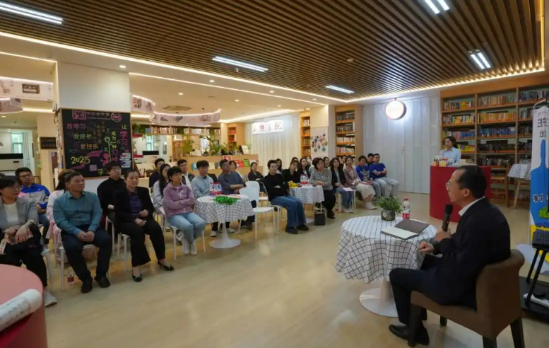 工運(yùn)百年 薪火相傳—力生制藥開展企業(yè)文化分享會(huì)活動(dòng)