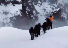 摸清冰川“家底” 我國(guó)首次海洋性冰川航空探測(cè)開啟