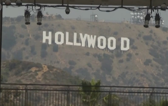 美政府再次揮舞關稅“大棒” 美輿論認為美娛樂產業(yè)將遭重創(chuàng)