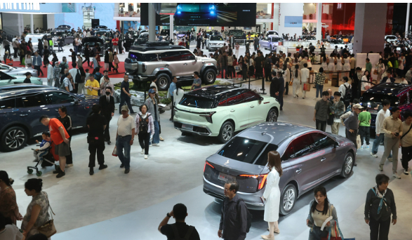 從上海車(chē)展看汽車(chē)業(yè)轉(zhuǎn)型“中國(guó)速度”