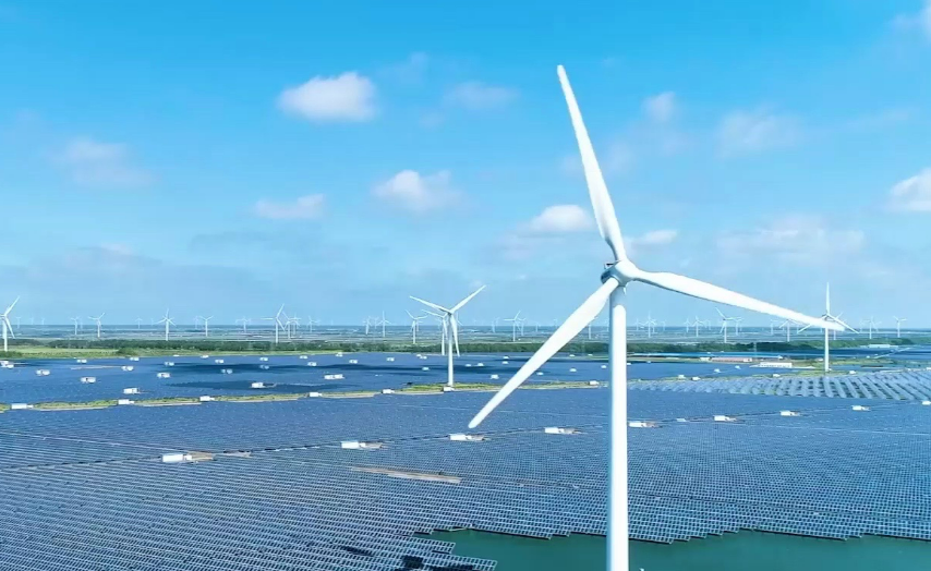 我國首個(gè)“風(fēng)光火儲(chǔ)一體化”外送特高壓工程投產(chǎn)