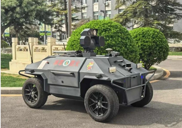 科技賦能 兵器工業(yè)無(wú)人巡護(hù)車“硬核”巡防