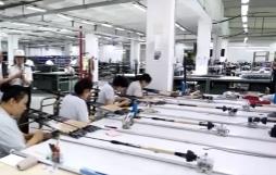 堅(jiān)實(shí)制造業(yè)基礎(chǔ)推動(dòng)進(jìn)出口持續(xù)增長(zhǎng) 外貿(mào)企業(yè)以“新”為“帆”加速“出?！?></a></div><!-- img end -->	<div   id=