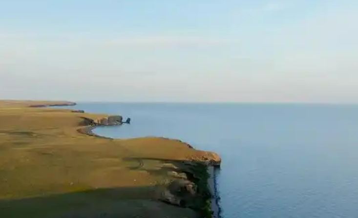 內(nèi)蒙古“一湖兩?！鄙鷳B(tài)補水成效顯著