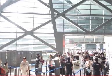 各地文旅消費(fèi)“玩法”多元 “傳統(tǒng)文化+假日經(jīng)濟(jì)”釋放蓬勃消費(fèi)活力