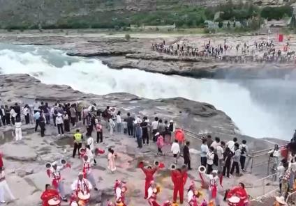 假期文旅有多“熱”？數(shù)據(jù)盤點(diǎn)“端午經(jīng)濟(jì)”激發(fā)消費(fèi)新活力