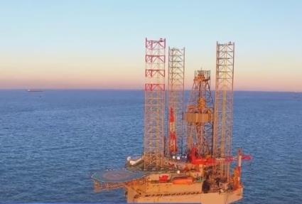 多項關(guān)鍵技術(shù)獲攻克 我國大型海洋油氣平臺浮托安裝技術(shù)達(dá)到世界一流水平