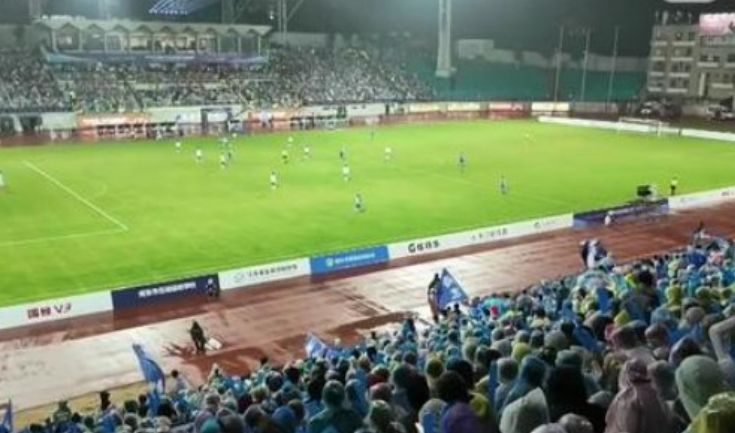 吃吃玩玩觀觀賽 “蘇超”出圈帶來多少真金白銀