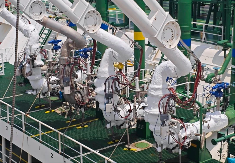 “國(guó)產(chǎn)化”大口徑LNG船用裝卸臂實(shí)現(xiàn)海外應(yīng)用零突破