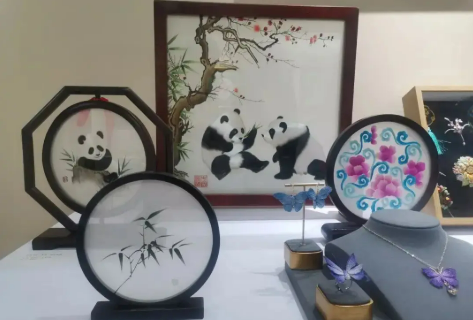 文化和自然遺產日活動上，非遺文創(chuàng)產品受青睞