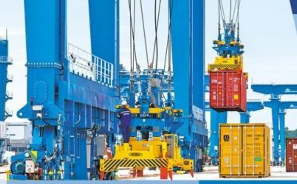 營造良好環(huán)境幫企業(yè)拓市場