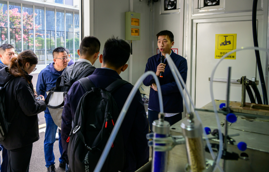 我國首次實現(xiàn)工程碩博士有組織、成建制、大規(guī)模校企聯(lián)合培養(yǎng)