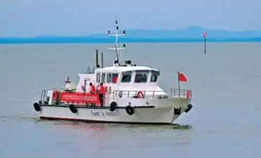 全球首艘純氨燃料內(nèi)燃機(jī)動(dòng)力示范船舶首航成功