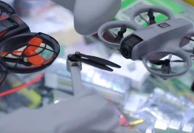 “設(shè)備+軟件+內(nèi)容”解鎖新“視”界 中國(guó)智造“圈粉”海外消費(fèi)者