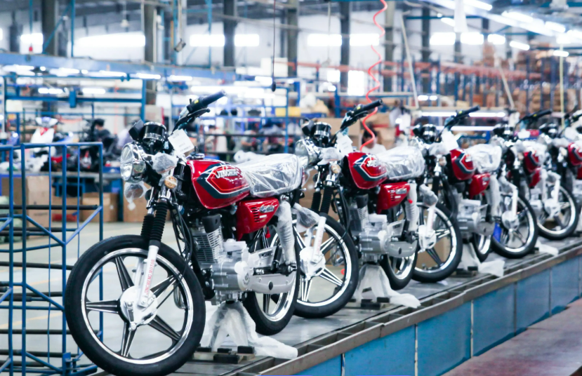 摩托車(chē)安全系列強(qiáng)制性國(guó)家標(biāo)準(zhǔn)明年起實(shí)施 涉及燃油箱、燈光等領(lǐng)域