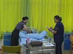 廣東省頒發(fā)首批“長(zhǎng)期照護(hù)師”證書(shū)