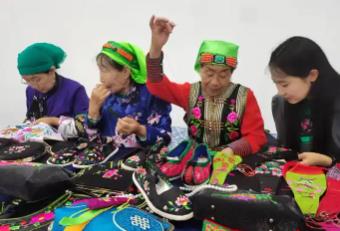 內(nèi)蒙古：非遺工坊助力婦女群體增收致富