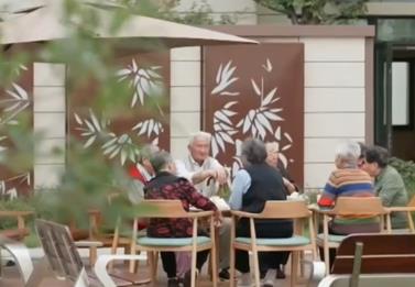 上半年銀發(fā)經(jīng)濟(jì)發(fā)展態(tài)勢良好 銀發(fā)群體消費(fèi)潛力持續(xù)釋放