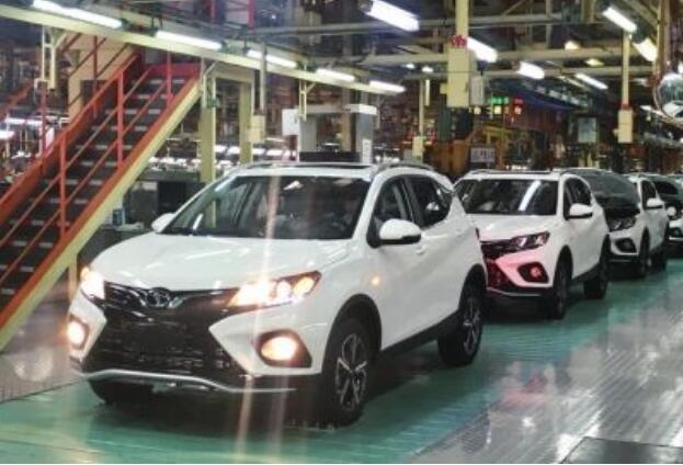 全球車(chē)企為何轉(zhuǎn)入電動(dòng)化戰(zhàn)略“回調(diào)期”