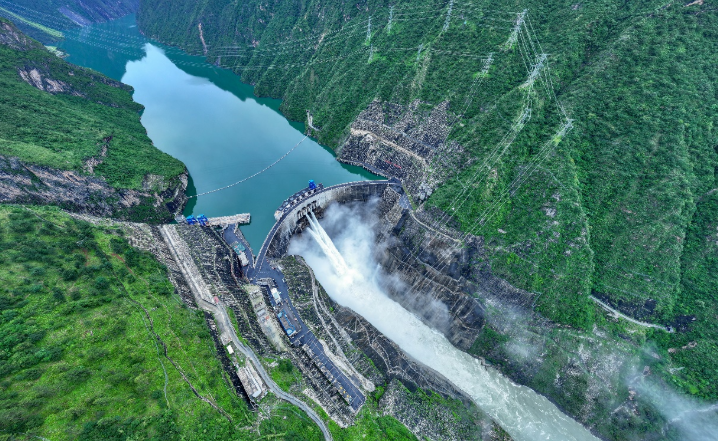 國投集團(tuán)雅礱江公司錦屏電廠累計(jì)發(fā)電量突破5000億千瓦時(shí)