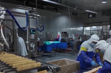 中國制造打破“冰封” “甜蜜棒棒冰”圈粉海外釋放經(jīng)濟(jì)“新”潛力