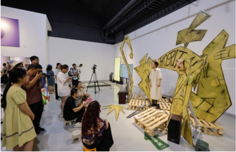 2025“千里之行”全國美術(shù)學(xué)院畢業(yè)作品展在京開幕