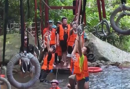 探秘雨林、尋蹤國(guó)寶、見(jiàn)證奇跡……研學(xué)游持續(xù)升溫點(diǎn)亮“暑期經(jīng)濟(jì)”