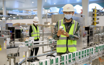 “國(guó)奶自信”就是這樣建立的——伊利以創(chuàng)新引領(lǐng)中國(guó)牛奶實(shí)現(xiàn)質(zhì)量躍升