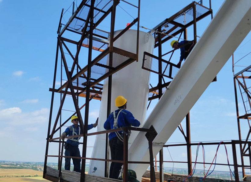 攻克129米鏤空雙曲鋼塔難題 廣西建工一建集團(tuán)摘得廣西安全科技進(jìn)步獎(jiǎng)