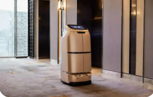 全球商用服務(wù)機(jī)器人市場(chǎng)中國(guó)廠商出貨量超八成