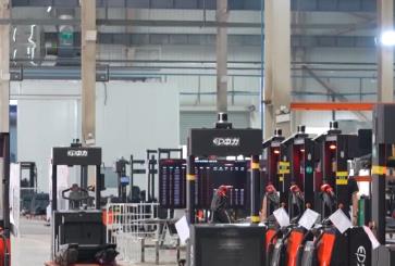 從“執(zhí)行者”到“決策者”，產(chǎn)銷兩旺！AI助力無人叉車成為行業(yè)增長(zhǎng)新引擎