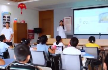 AI賦能“科學(xué)暑假” 家門(mén)口的“快樂(lè)港灣”讓孩子們“有所去”“有所獲”