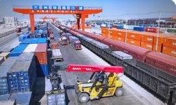 上半年甘肅國際物流集團(tuán)實(shí)現(xiàn)多個“首發(fā)”