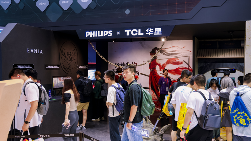 ChinaJoy2025丨TCL華星攜手AOC&飛利浦EVNIA亮相，帶來300Hz高刷電競體驗