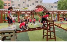 惠及約1200萬人，免保育教育費政策覆蓋所有幼兒園大班兒童