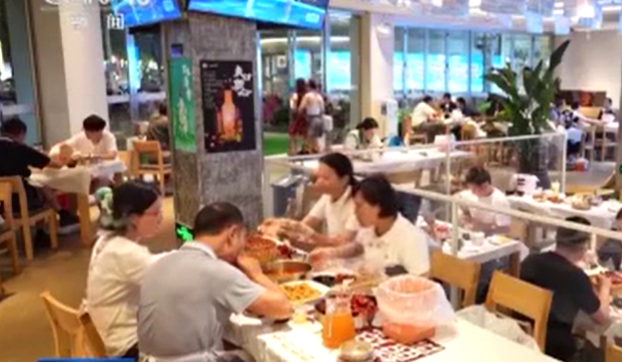 8月份中國零售業(yè)景氣指數(shù)回升向好