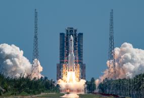 我國(guó)成功發(fā)射衛(wèi)星互聯(lián)網(wǎng)低軌衛(wèi)星