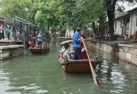 外國游客激增 暑期“中國游”有哪些新特點(diǎn)？