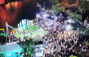 “小票根”撬動文旅“大消費(fèi)” 優(yōu)秀文化產(chǎn)品成激發(fā)文旅消費(fèi)重要“引擎”