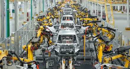 上半年車市三大陣營協(xié)同發(fā)力 “中國智造”動能澎湃