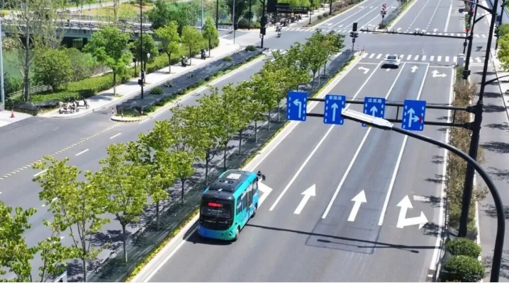 中國電科承建浙江省最長自動駕駛接駁線投用