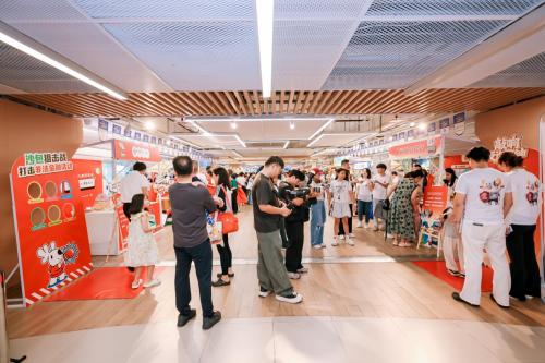 守護(hù)金融安全 護(hù)航美好生活丨大家人壽深圳分公司參加中心書(shū)城金融教育活動(dòng)