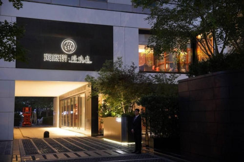 火鍋界的“百變星”：海底撈創(chuàng)新主題店，不同體驗，總有一款戳中你