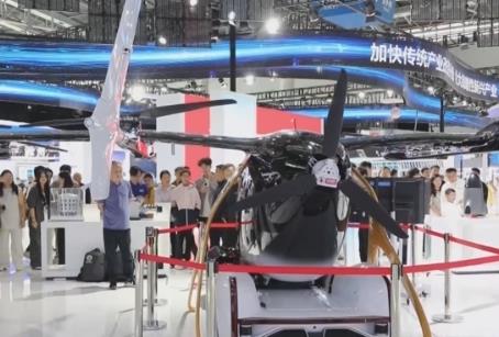 “政策托舉+技術(shù)升級(jí)+產(chǎn)品迭代”協(xié)同發(fā)力 制造業(yè)里新質(zhì)生產(chǎn)力熱潮涌動(dòng)