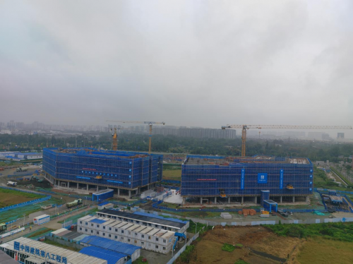 為科教強國添磚瓦，用奮斗汗水慶華誕