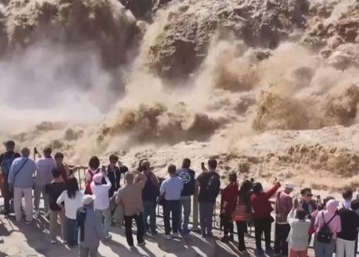 “錯(cuò)峰游”“親水游”“文化游”……文旅消費(fèi)“熱”力全開(kāi) 釋放高質(zhì)量發(fā)展新潛力