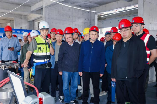 2025年阜陽市城鄉(xiāng)建設(shè)系統(tǒng)“質(zhì)量月”活動(dòng)暨現(xiàn)場觀摩會(huì)在中建八局項(xiàng)目成功舉辦